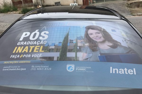 TaxiDoor e UberDoor: Propaganda de Táxi e Uber - Mídia OOH