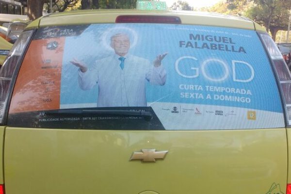 TaxiDoor e UberDoor: Propaganda de Táxi e Uber - Mídia OOH