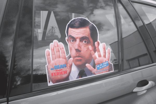 TaxiDoor e UberDoor: Propaganda de Táxi e Uber - Mídia OOH