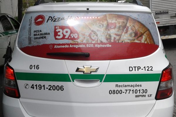 TaxiDoor e UberDoor: Propaganda de Táxi e Uber - Mídia OOH